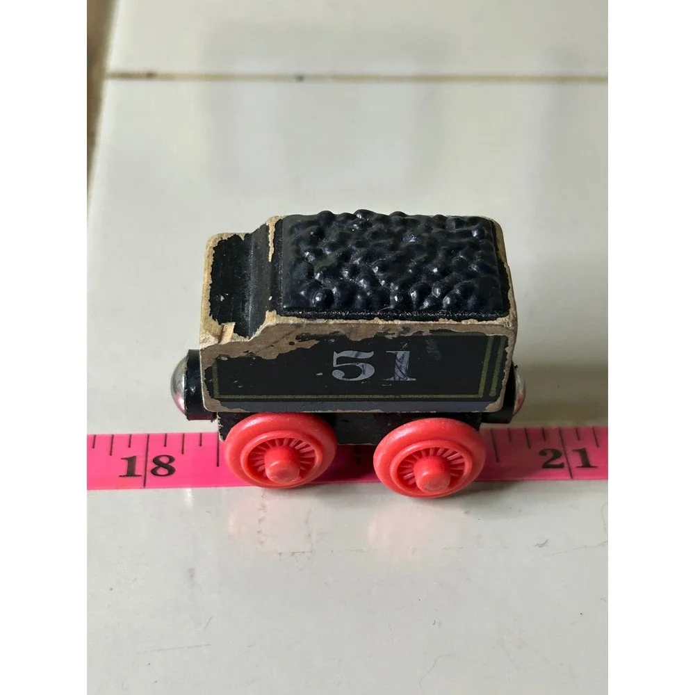 Thomas & Friends Wooden Railway Hiro's Tender No. 51 Black Coal Car Red Wheels